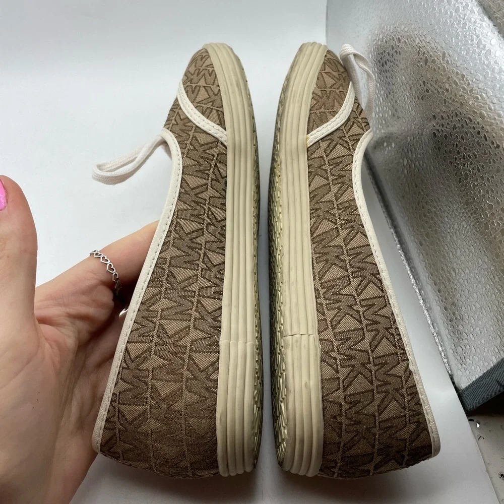 Michael Kors Brown Women's loafers size 6